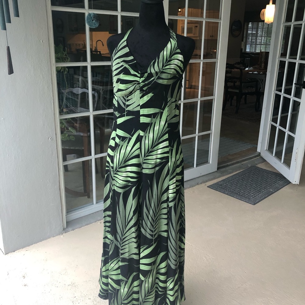Tommy Bahama Green and Black Leaf-Print Midi Dress